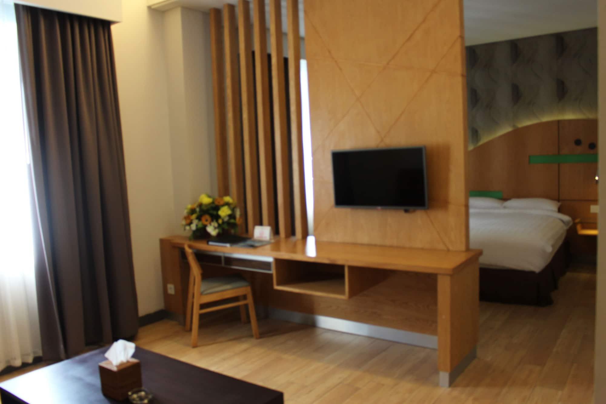 Hotel Illira Lite Praya Lombok Zewnętrze zdjęcie